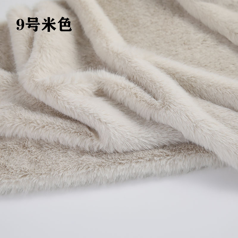 High Low Pile Faux Plush Fabri - Sewing Fabric 评论和价格